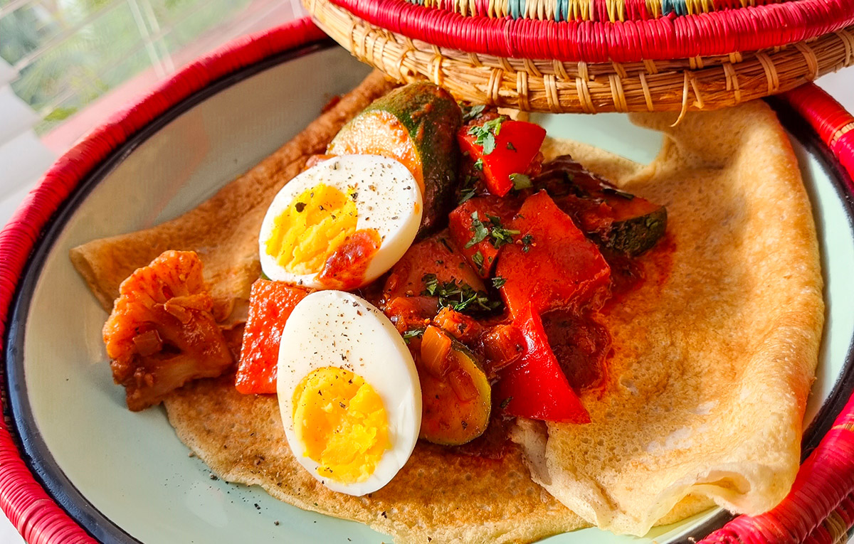 SHIRO WAT CON INJERA