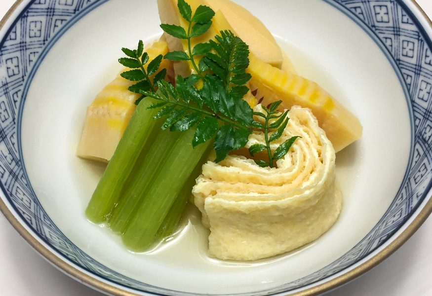 GERMOGLI DI BAMBÙ LESSATI CON SOBA NOODLES