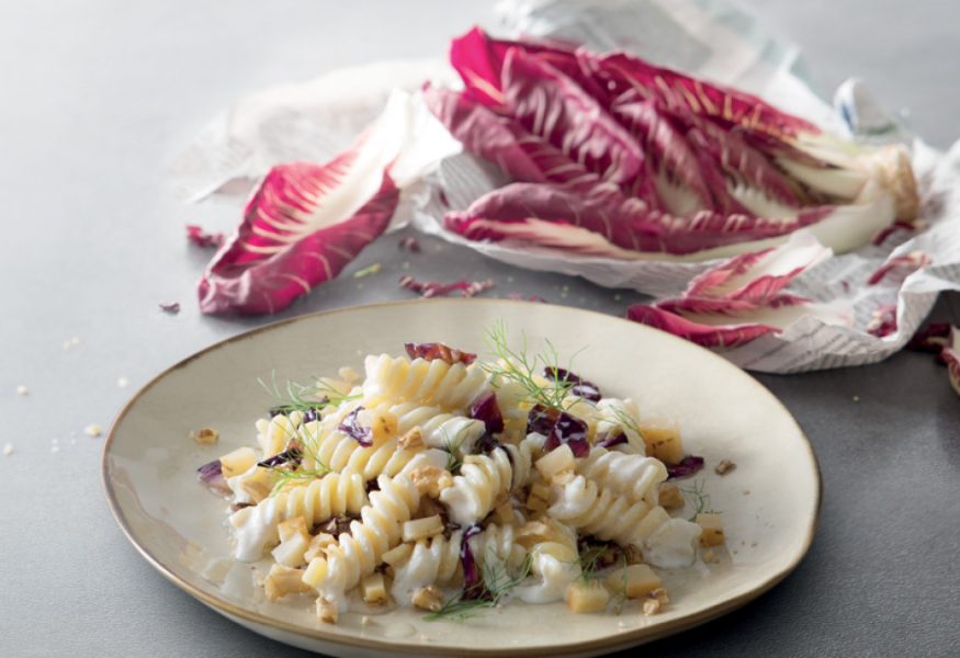 Fusilli con radicchio rosso e croste di Parmigiano Reggiano