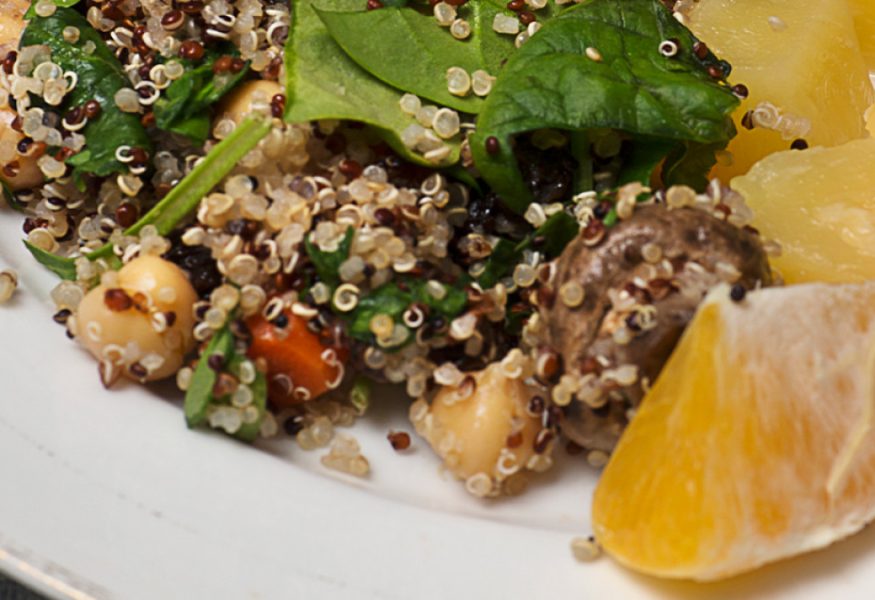 Insalata di sedano rapa e quinoa