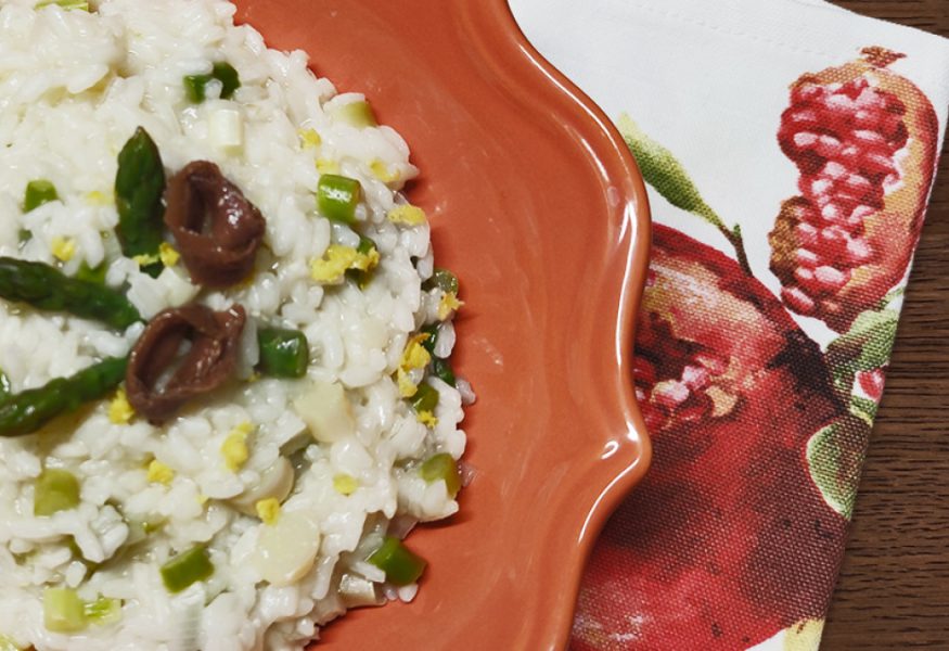 Risotto con asparagi, acciughe e limone