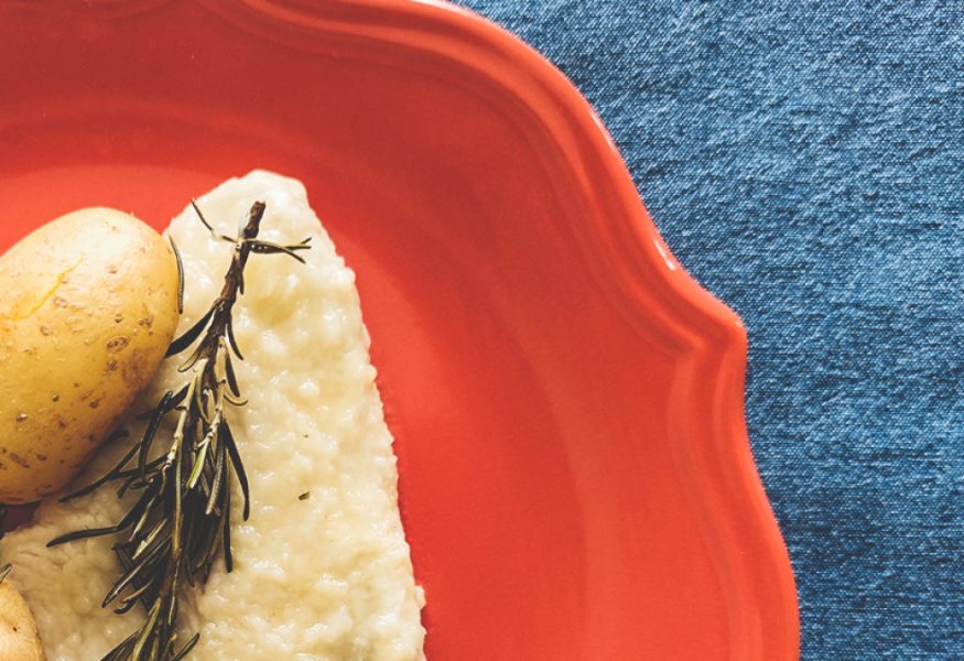 Scaloppine di tacchino in salsa agrodolce con patate novelle al cartoccio